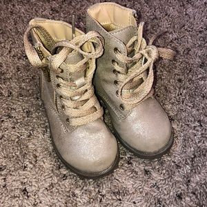 Toddler Boots size 6